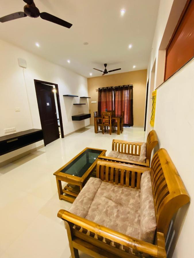 Tulips Residency - Airport Hotel Pilamedu Екстериор снимка